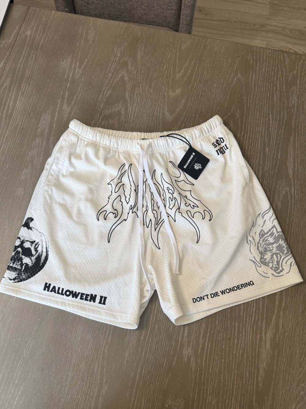Darc Sport Halloween II Cream Men's Mesh Shorts